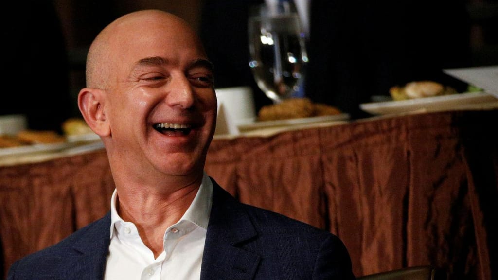 Jeff Bezos. € 42,4 mil milhões