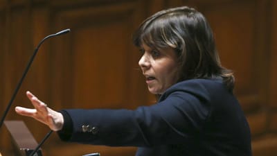 Catarina Martins: "Além das cambalhotas do PSD queremos discutir" descida da TSU - TVI