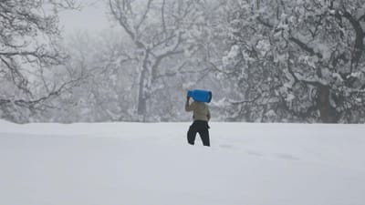 Forte queda de neve mata 28 pessoas no Afeganistão - TVI