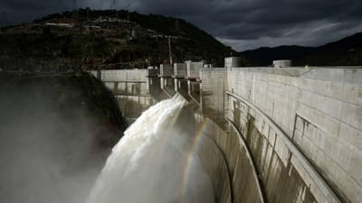 Portugal vai investir 485 milhões no setor da água com ajuda europeia - TVI