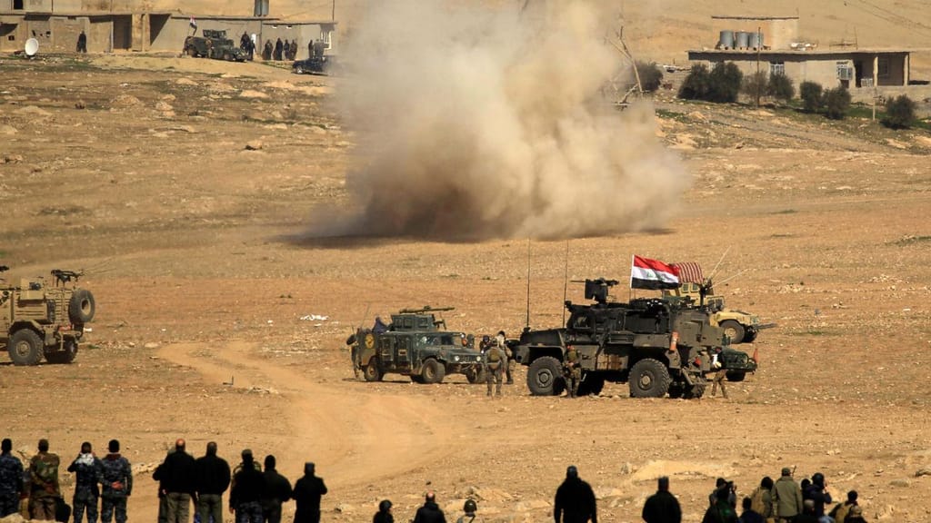 Tropas iraquianas tentam reconquistar toda a cidade de Mossul