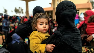 Bruxelas quer melhorar proteção de crianças refugiadas - TVI