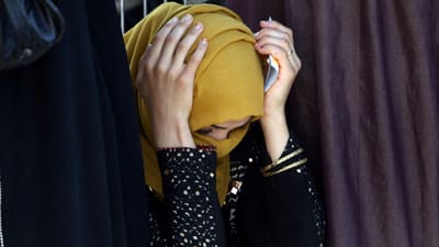 Empresas europeias vão poder proibir véu islâmico no trabalho - TVI