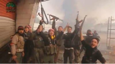 Rebeldes fazem novo ataque na capital da Síria - TVI