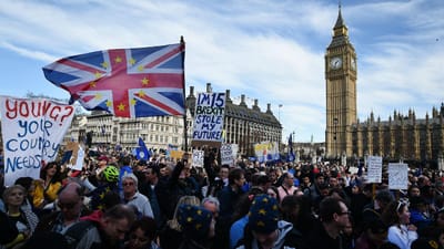 Brexit: milhares saíram à rua e querem ser ouvidos - TVI