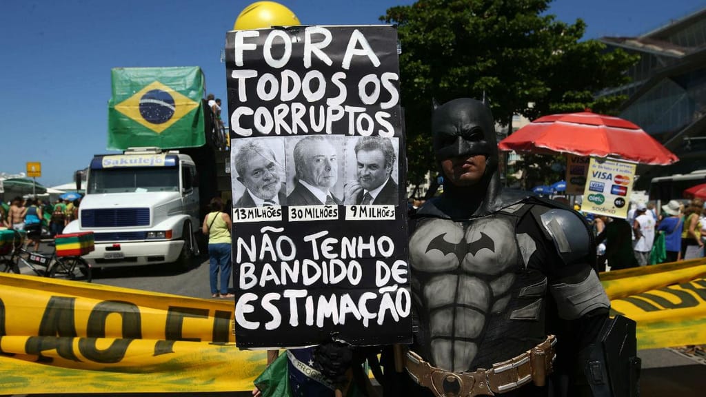 Brasileiros protestaram contra a impunidade dos políticos