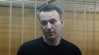 Opositor russo detido à porta de casa - TVI