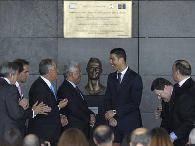Cristiano Ronaldo batizou aeroporto da Madeira: «Sei da responsabilidade que tenho» - TVI