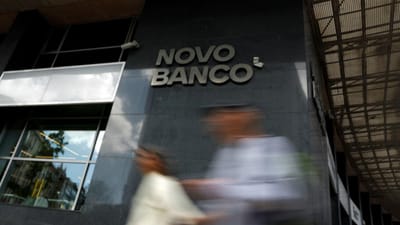 Há um abaixo-assinado para proteção dos trabalhadores do Novo Banco - TVI