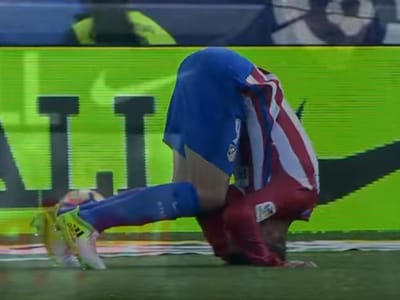 VÍDEO: será este o pior duplo falhanço da carreira de Torres? - TVI