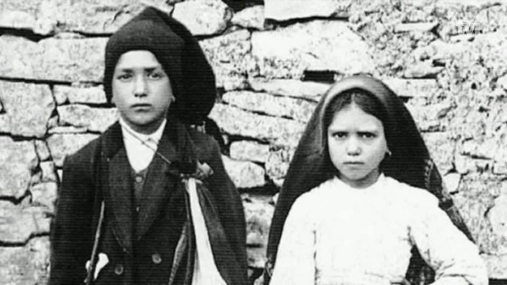 Francisco e Jacinta vão ser declarados santos a 13 de maio