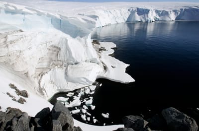 As plataformas dos dois principais glaciares da Antártida estão em risco de partir - TVI