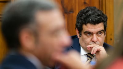 Rocha Andrade deixa "máquina" capaz de preparar Orçamento - TVI