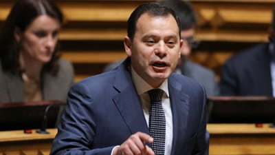 PSD quer que Ferro marque eleição para fiscalização das ‘secretas’ e mantém Teresa Morais - TVI