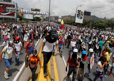 Mais de 150 civis presos na Venezuela - TVI
