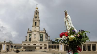 Santuário de Fátima espera cerca de 37 mil peregrinos - TVI