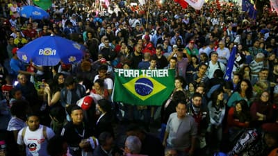 Milhares de pessoas em protesto nas ruas do Brasil - TVI