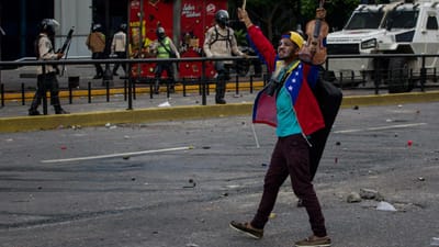 Venezuela: regresso de portugueses aumenta apoios sociais na Madeira - TVI