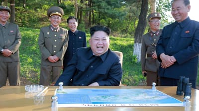 Kim Jong-un supervisiona testes de nova arma de alta tecnologia - TVI