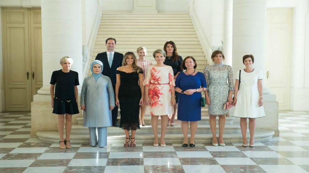 Fotografia oficial dos companheiros dos líderes da NATO