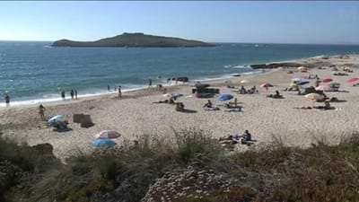 Morreu homem que foi resgatado com a filha do mar em Porto Covo - TVI