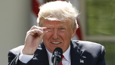 Trump confirma que está a ser investigado por ter despedido diretor do FBI - TVI