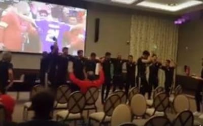 VÍDEO: Queiroz festeja vitória do Real com jogadores iranianos - TVI