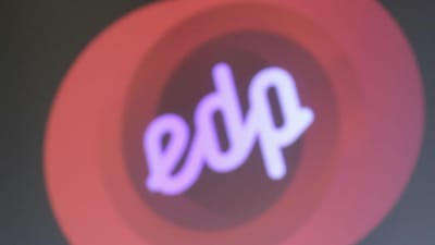 Lucros da EDP caem no primeiro semestre para os 380 ME - TVI
