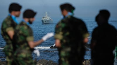 Marinha afasta dois comandantes após denúncias de praxes violentas - TVI