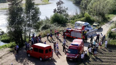 Dois irmãos morrem afogados no rio Vouga - TVI