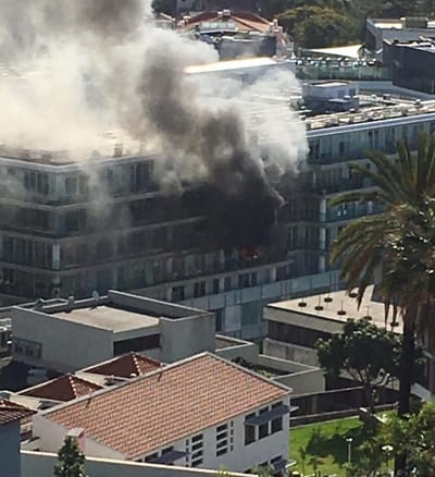 Funchal: fogo obriga a evacuar apartamentos - TVI