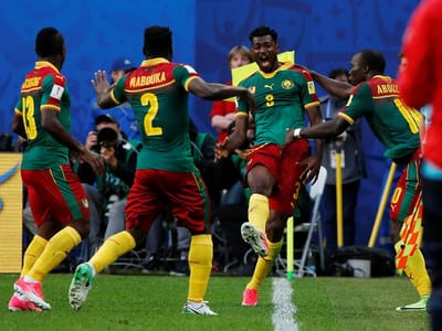 VÍDEO: Camarões evitam derrota com golo ao cair do pano - TVI