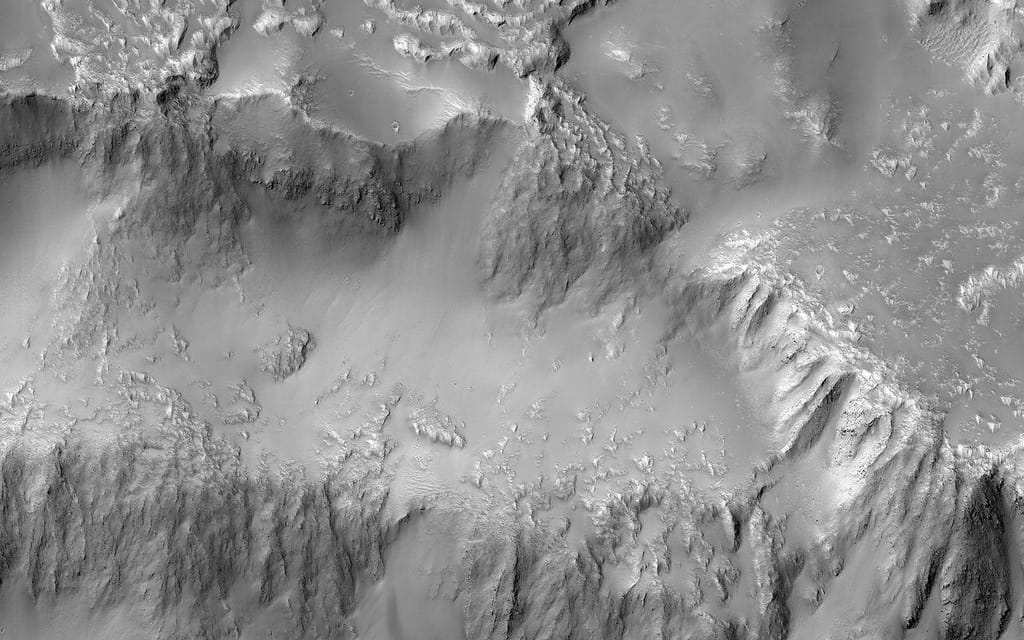 Catarata de lava em Marte