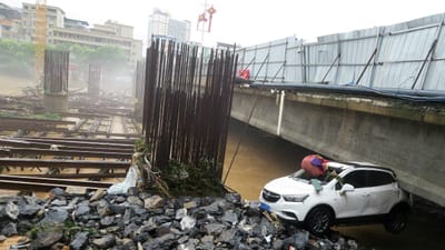 Inundações no sul da China fazem oito mortos - TVI