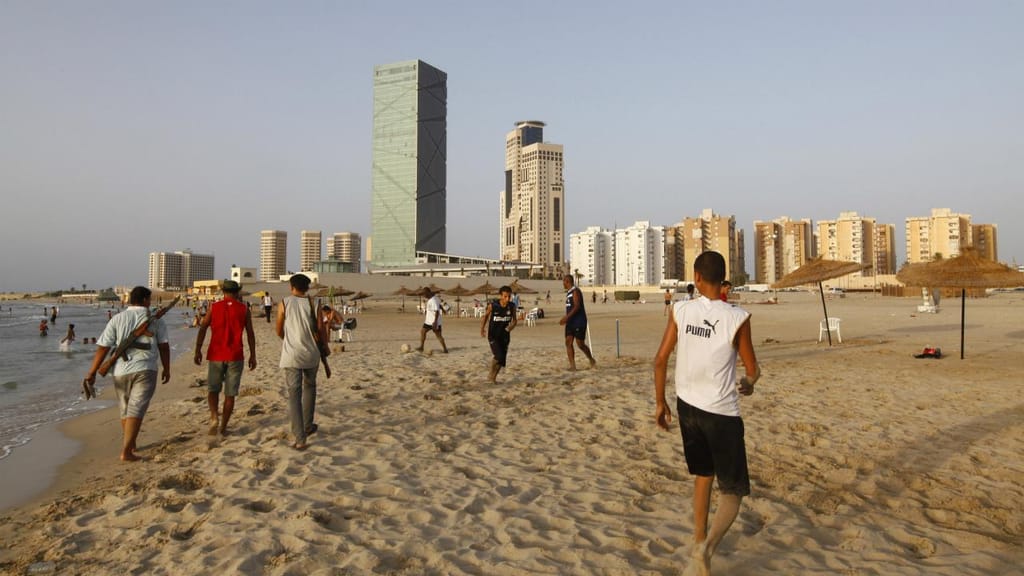Praia em Tripoli, Líbia