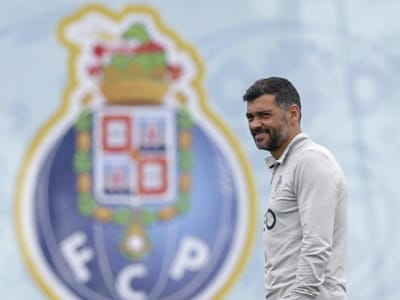FC Porto: Conceição «reforça» plantel com dez jogadores da formação - TVI