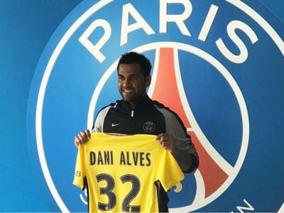 Dani Alves espera Neymar em Paris: «Tem de ser egoísta» - TVI