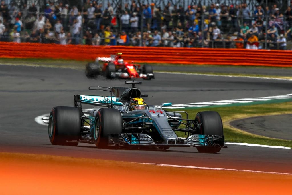 Lewis Hamilton vence GP da Grã-Bretanha