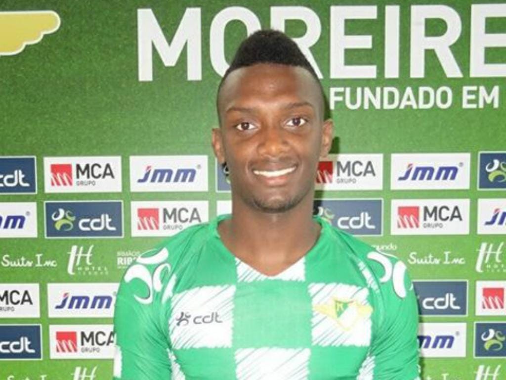 Elsinho (Foto: site oficial do Moreirense)