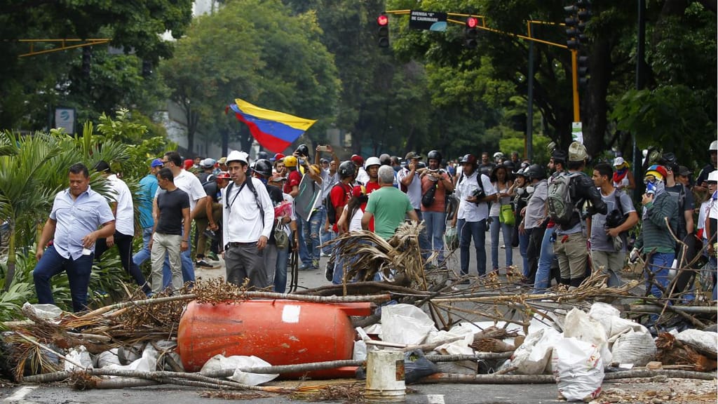 Venezuela - confrontos em Caracas