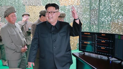 Pyongyang confirma que lançou míssil que sobrevoou Japão - TVI