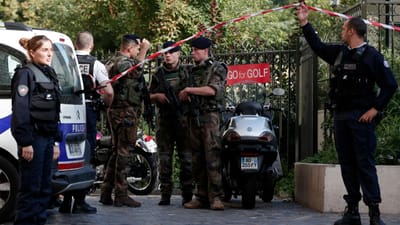 Seis militares atropelados nos arredores de Paris - TVI