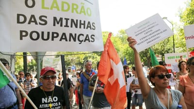 Emigrantes lesados do BES estão a aderir "massivamente" à solução - TVI