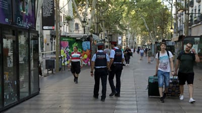 Dois detidos em Marrocos por suspeitas de ligação à célula que atacou Barcelona - TVI