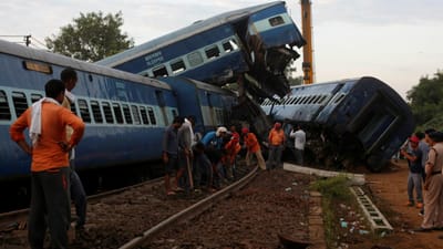 Acidente de comboio faz 20 mortos e 123 feridos na Índia - TVI