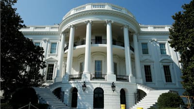 Casa Branca fala em "golpe" para destituir Trump - TVI