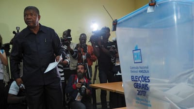 MPLA anuncia vitória por maioria qualificada antes dos dados oficiais - TVI
