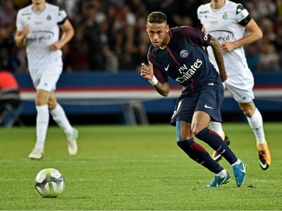 Dugarry critica Neymar: «Jogou como se estivesse com os amigos» - TVI