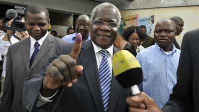 Acordo de paz em Moçambique será assinado entre outubro e novembro - TVI