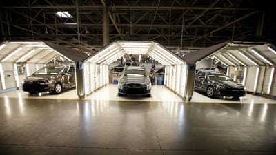 Covid-19: Autoeuropa suspende produção até ao final do mês - TVI